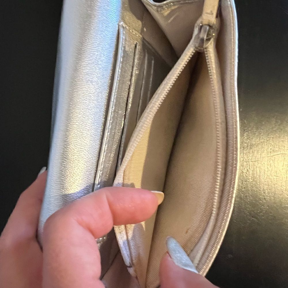 AUTHENTIC CHANEL WALLET- Silver - Picture 5 of 12